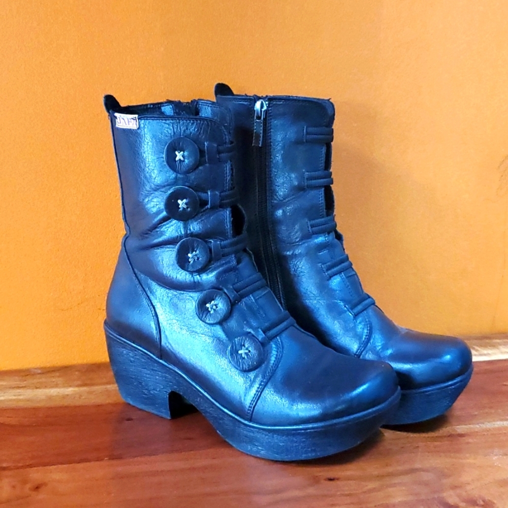 Jafa Black Platform Boots